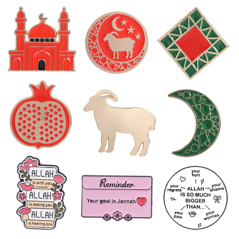 Al Ain Jewelry & Watches Exhibition 2025 - Эмалевые значки с символикой исламской культуры